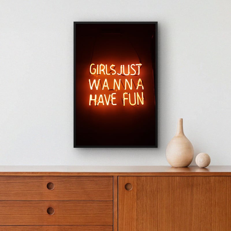 Quadro Decorativo Girls Just Hanna Have Fun